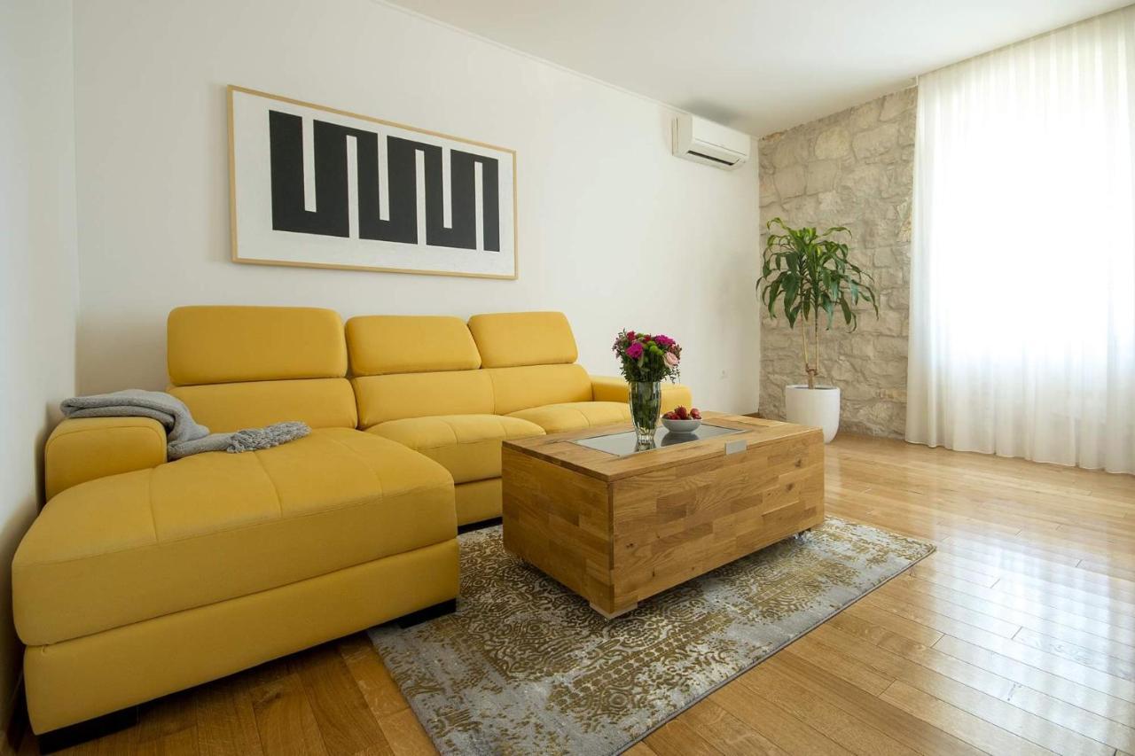 Apartment Derossi Umag Eksteriør billede