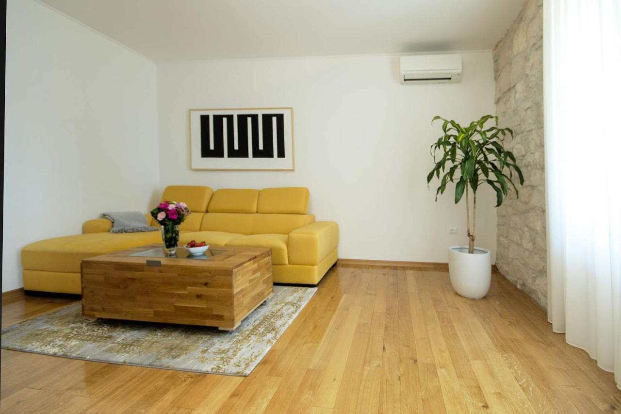 Apartment Derossi Umag Eksteriør billede